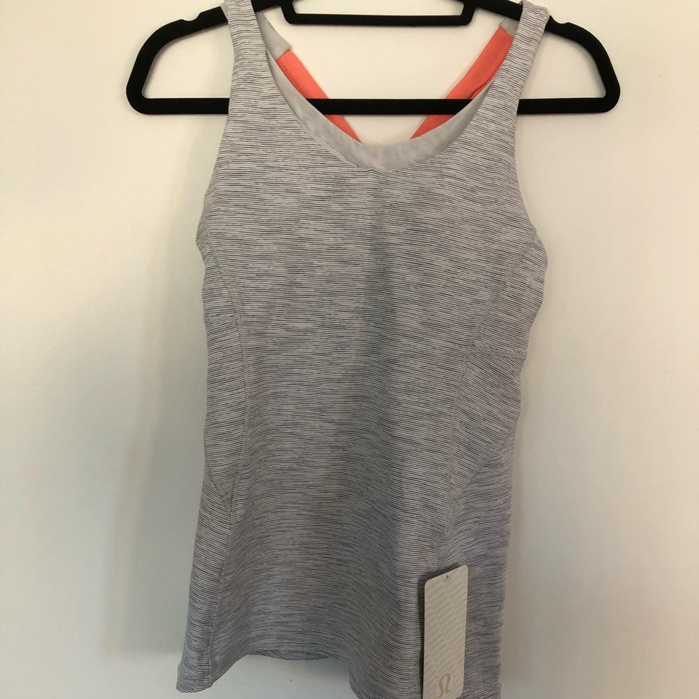 Lululemon tank